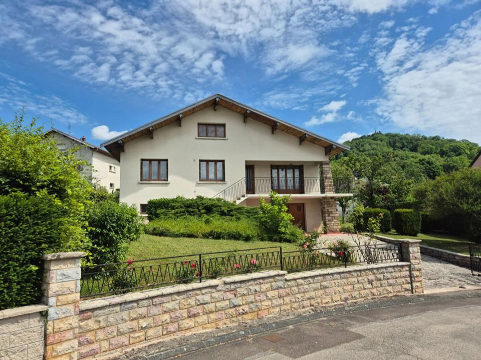 Villa i Vesoul, Haute-Saone - foto 1