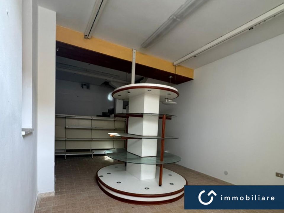 Erhvervsejendom i Ossi, Sassari - foto 5