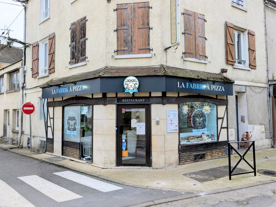 Erhvervsejendom i Lizy-sur-Ourcq, Seine-et-Marne - foto 1