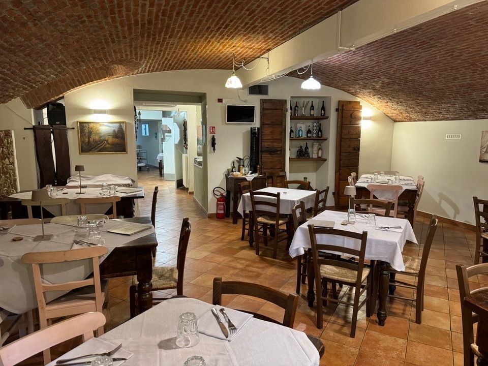 Erhvervsejendom i Castel San Giovanni, Piacenza - foto 5