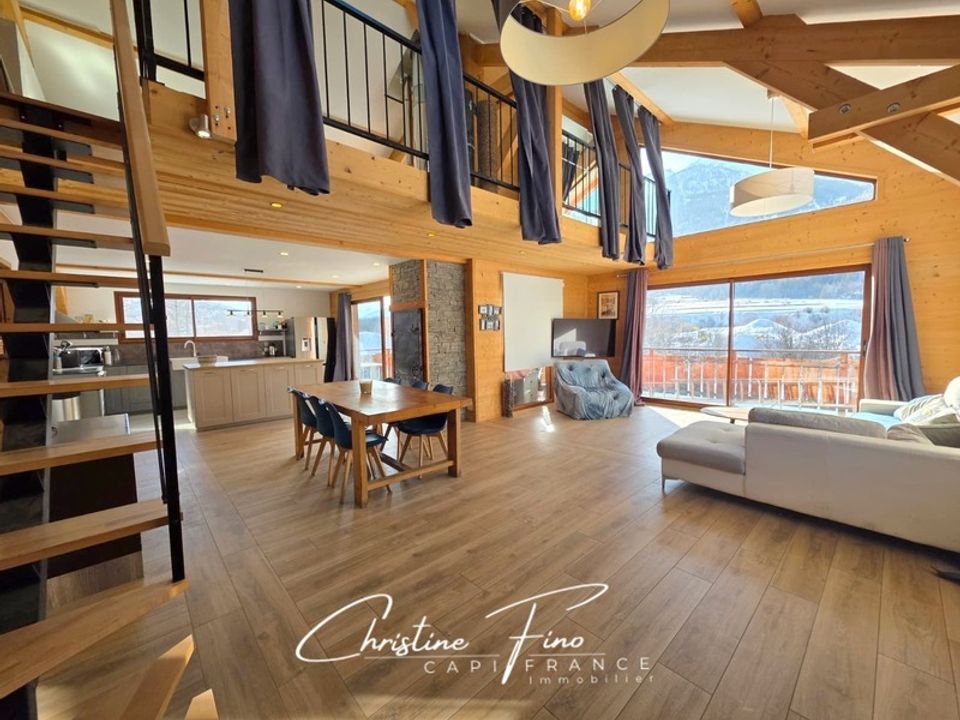 Villa i Le Monetier-les-Bains, Hautes-Alpes - bilde 2