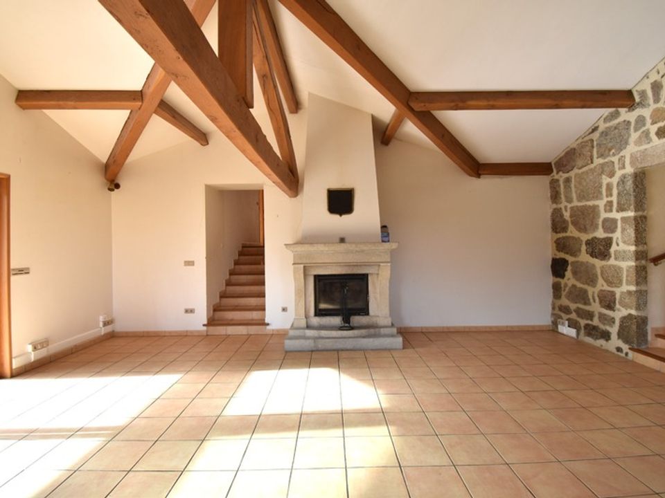 Landejendom i Saint-Agrève, Ardeche - foto 3