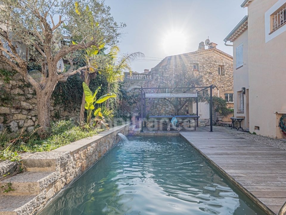 Villa i Mougins, Alpes-Maritimes - foto 1