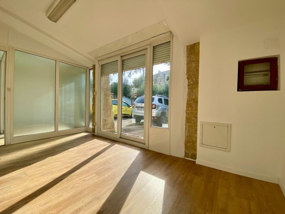 L'establiment comercial a Avignon, Vaucluse - foto 1