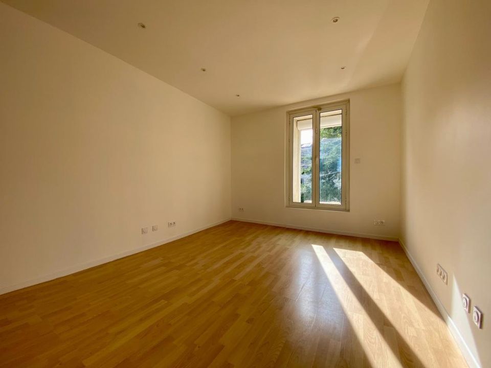L'establiment comercial a Avignon, Vaucluse - foto 4