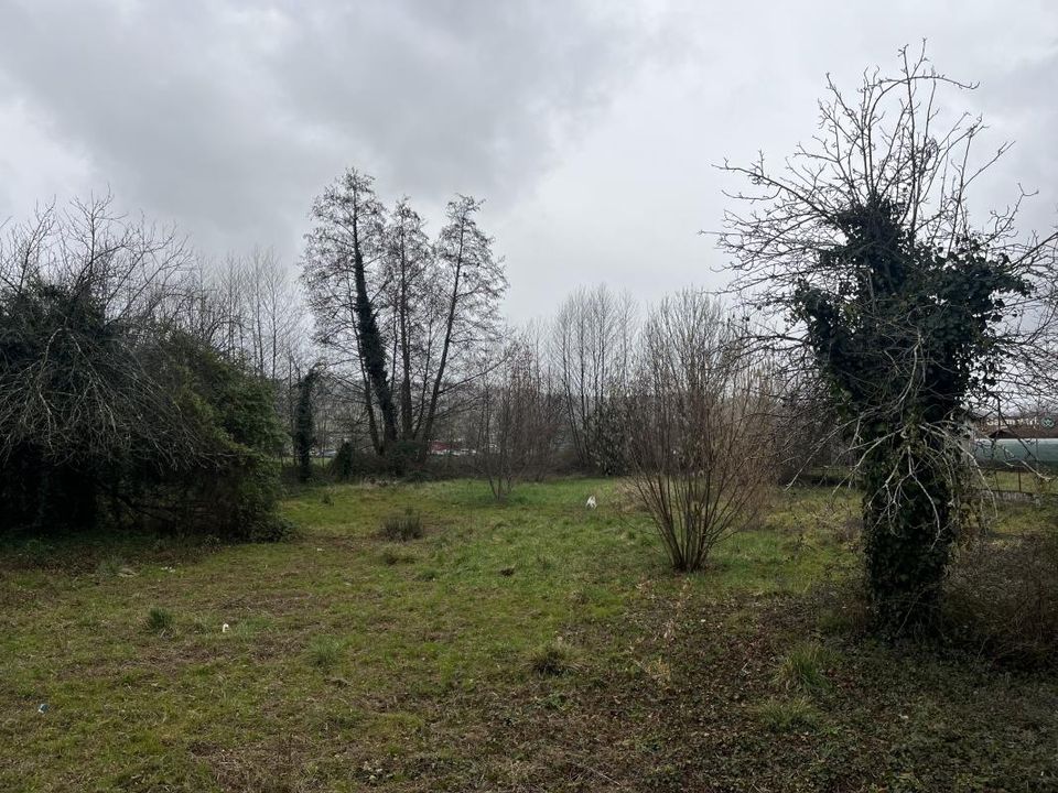 Helårsgrund i Saint-Céré, Lot - foto 2