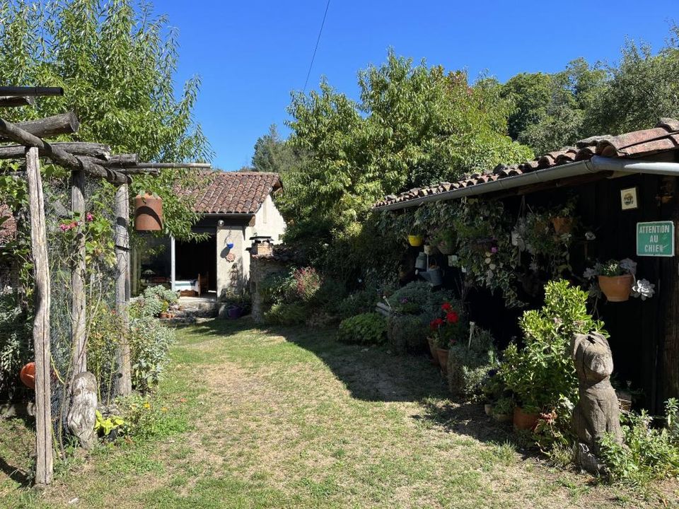 Landejendom i Saint-Perdoux, Lot - foto 1