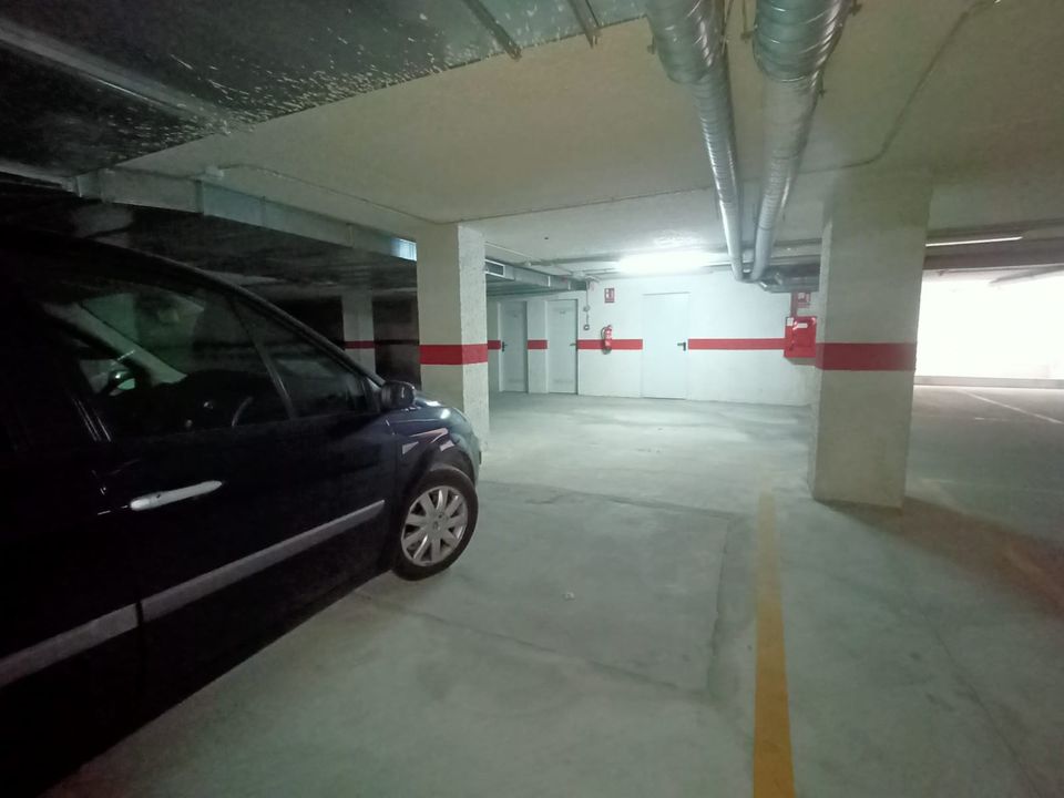Parkeringsplads i Calpe, Alicante - foto 2