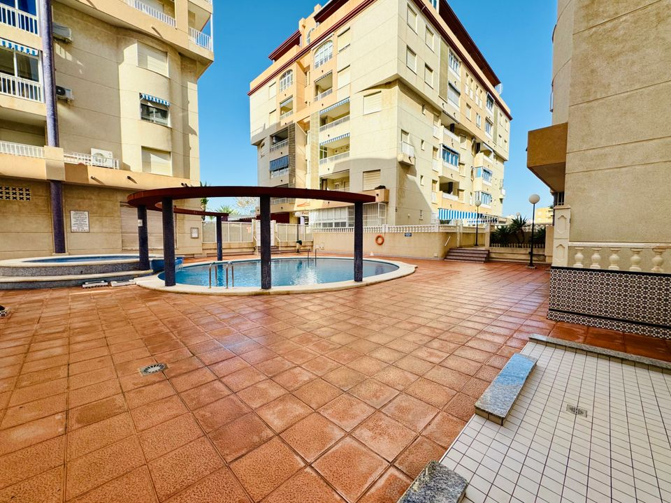 Lejlighed i Guardamar Del Segura, Alicante - foto 1