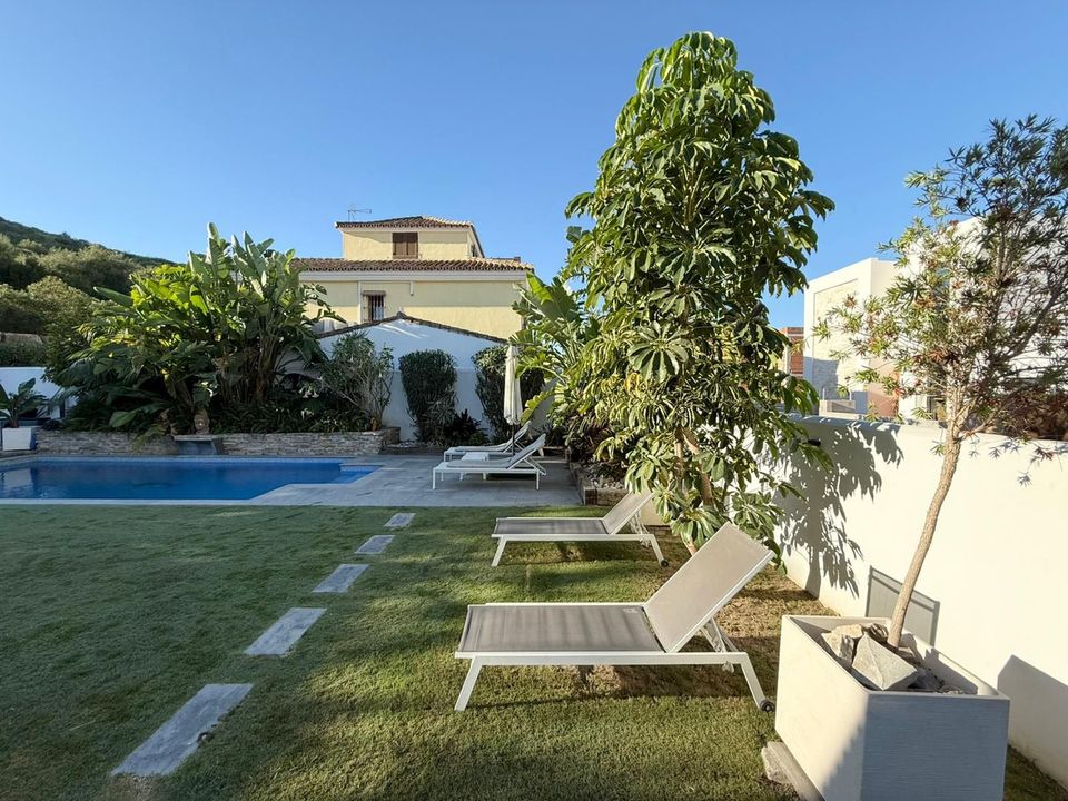 Villa i Casares, Malaga - foto 1