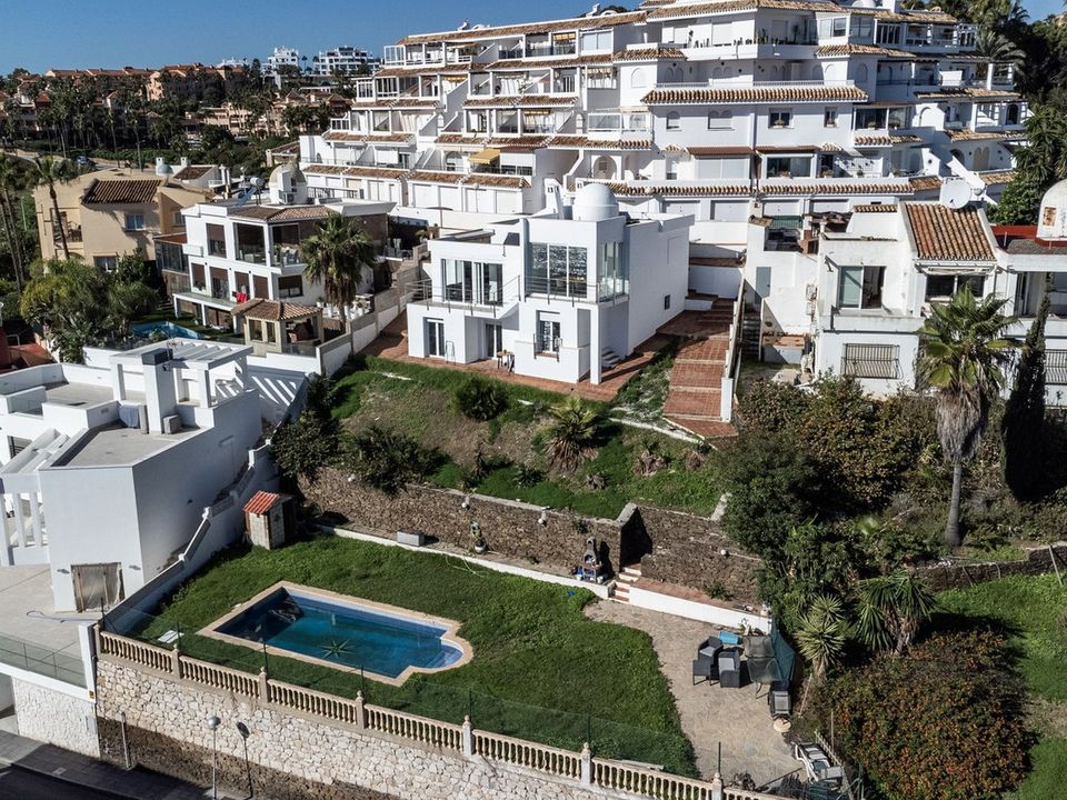Villa a El Faro, Malaga - foto 1