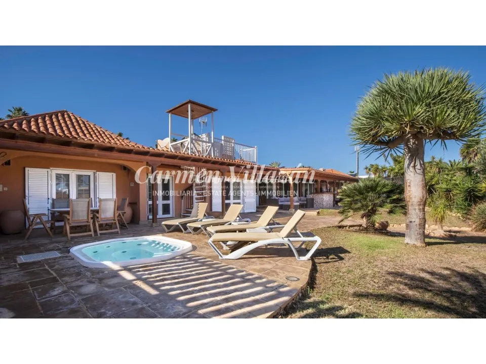 Villa i Castillo De Caleta Fuste, Fuerteventura - foto 1