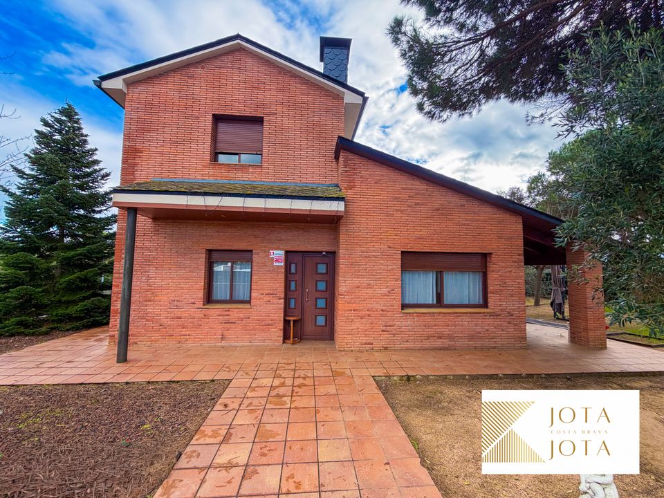 Villa i Vidreres, Gerona - foto 1