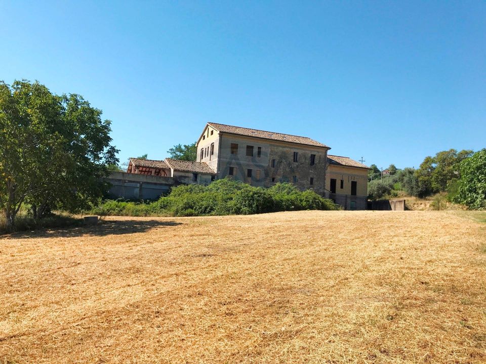 Landejendom i Acquaviva Picena, Ascoli Piceno - foto 1