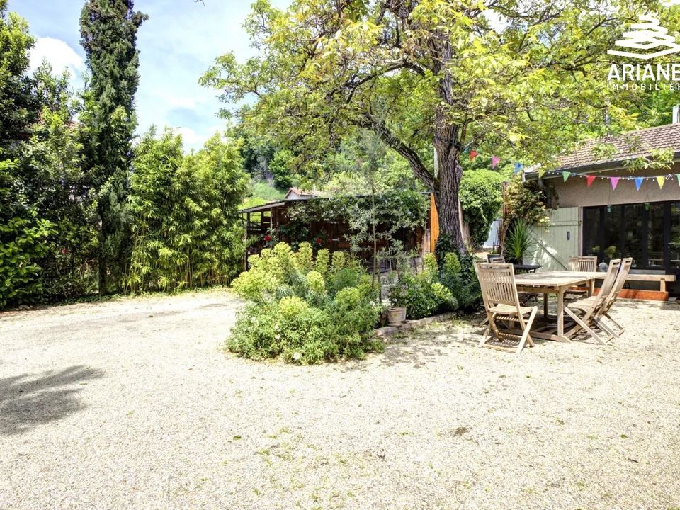 Villa i Sainte-Foy-les-Lyon, Rhone - foto 3