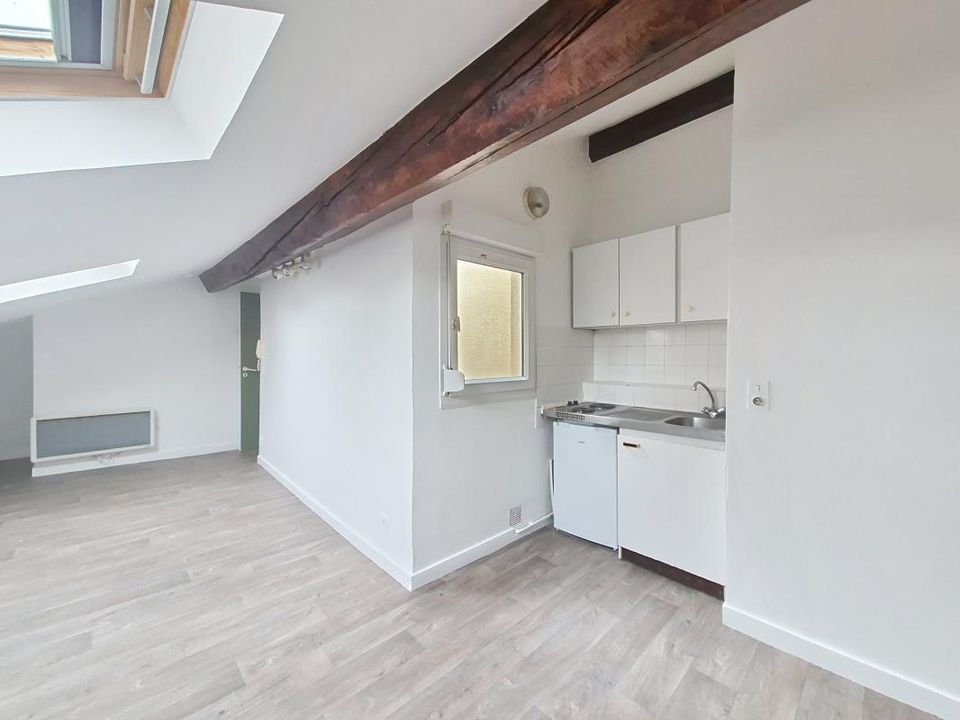 Studio in Clermont-Ferrand, Puy-de-Dome - photo 1