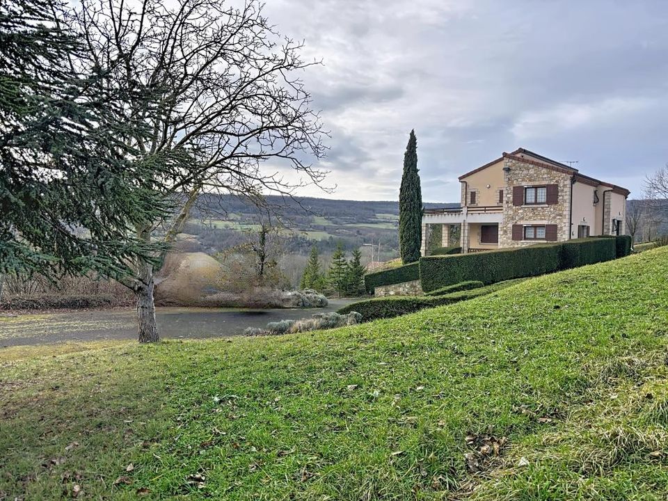Villa i La Roche-Blanche, Puy-de-Dome - foto 1