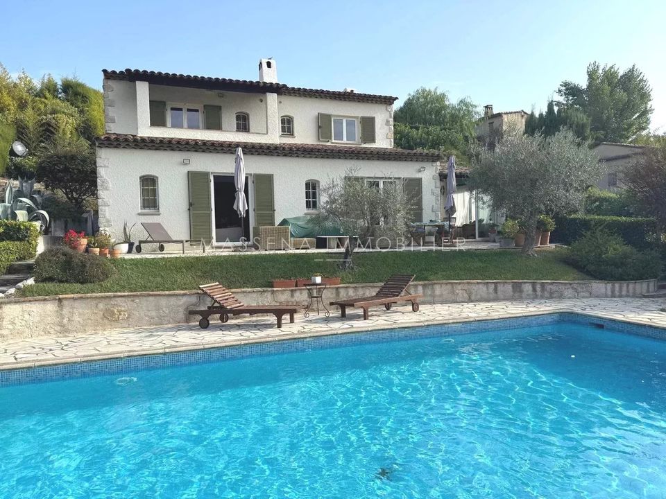 Villa i La Colle-sur-Loup, Alpes-Maritimes - foto 1