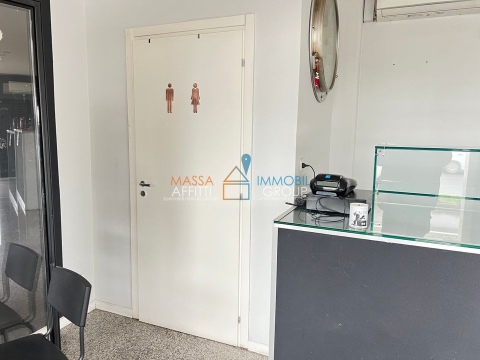 Erhvervsejendom i Massa, Massa and Carrara - foto 2