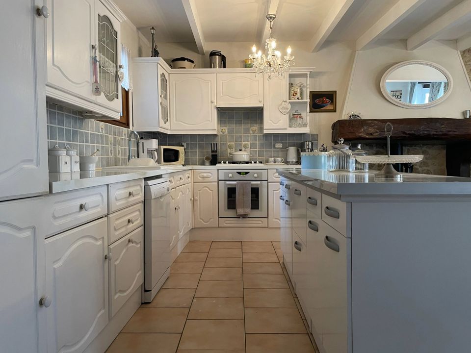 Villa i Saint-Pierre-de-Juillers, Charente-Maritime - foto 4