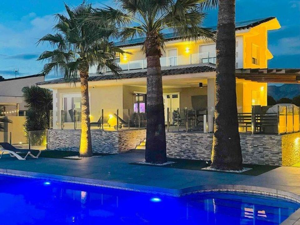 Villa i Alfaz del Pi, Alicante - foto 3