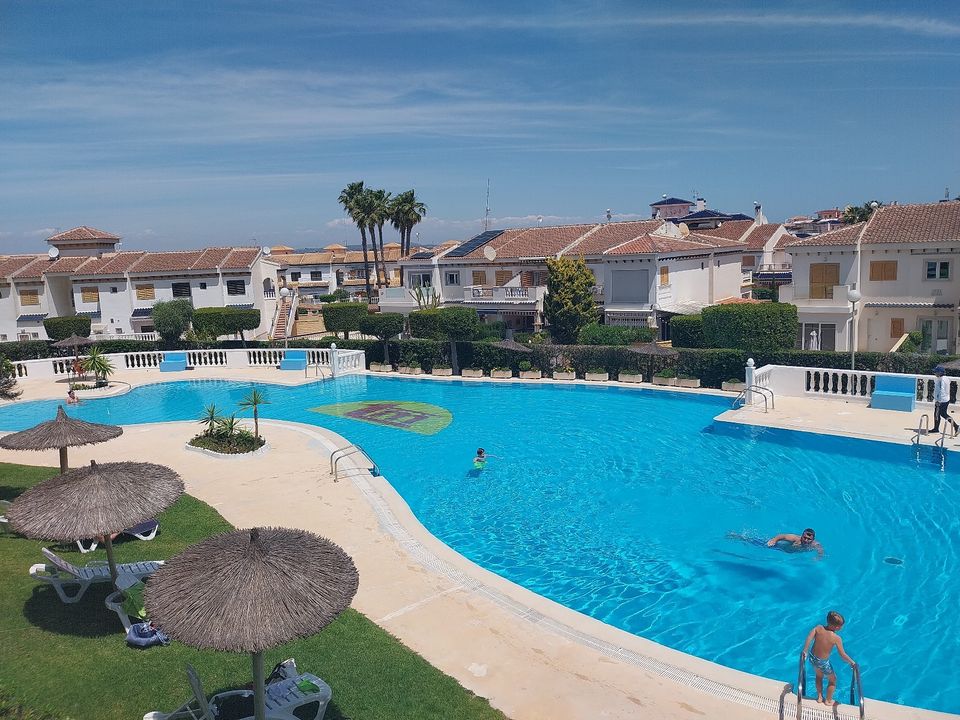 Lejlighed i La Mata, Alicante - foto 1