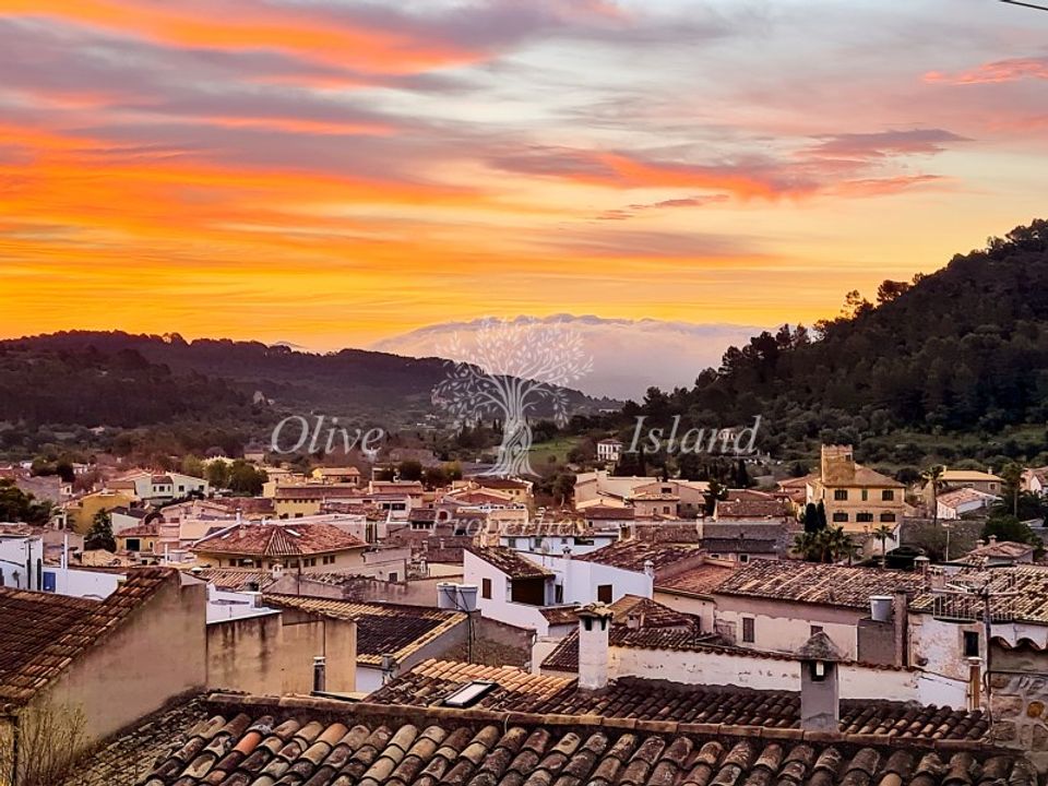 Villa i Mancor De La Vall, Mallorca - bilde 1