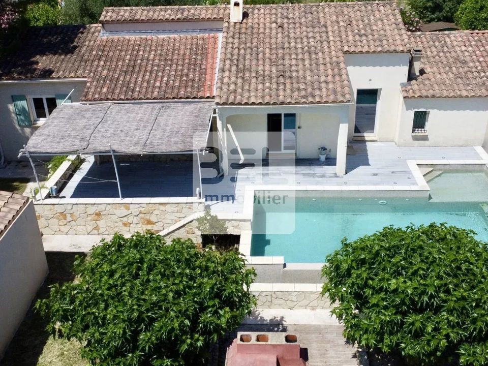 Villa a Saint-Gervais, Gard - foto 1