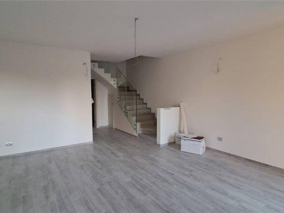 Villa i Mirandola, Modena - foto 1
