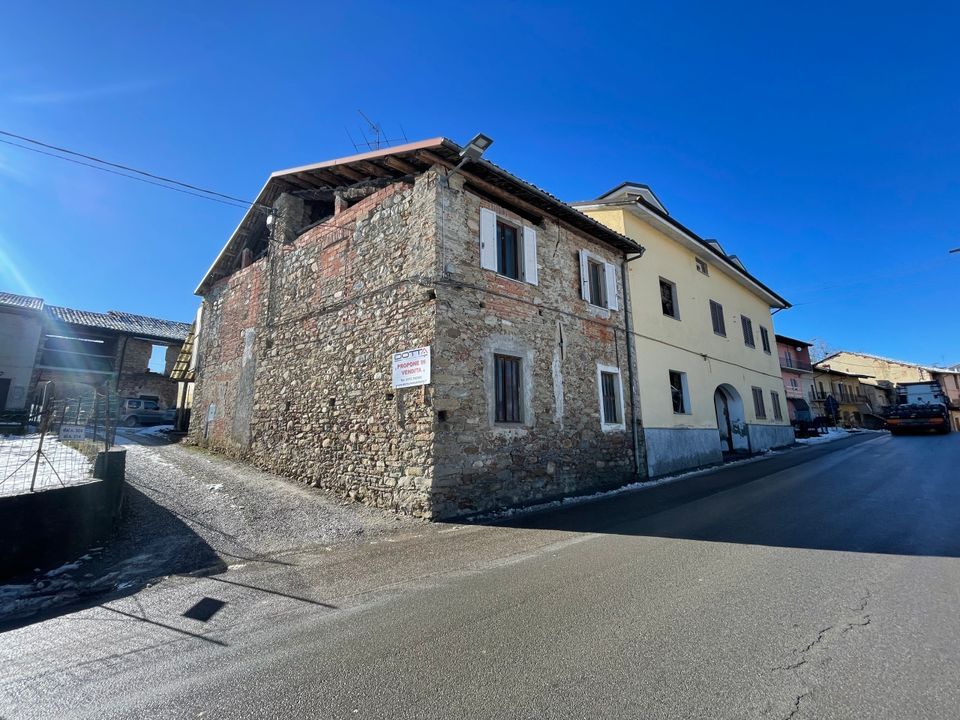 Byhus i Niella Tanaro, Cuneo - foto 1