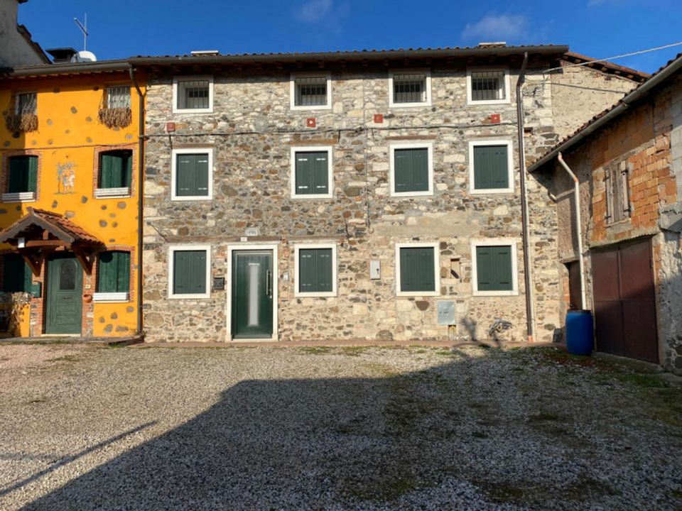 Rækkehus i San Giovanni Ilarione, Verona - foto 1