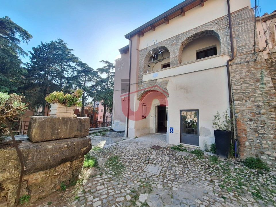Apartment in Benevento, Benevento - photo 1