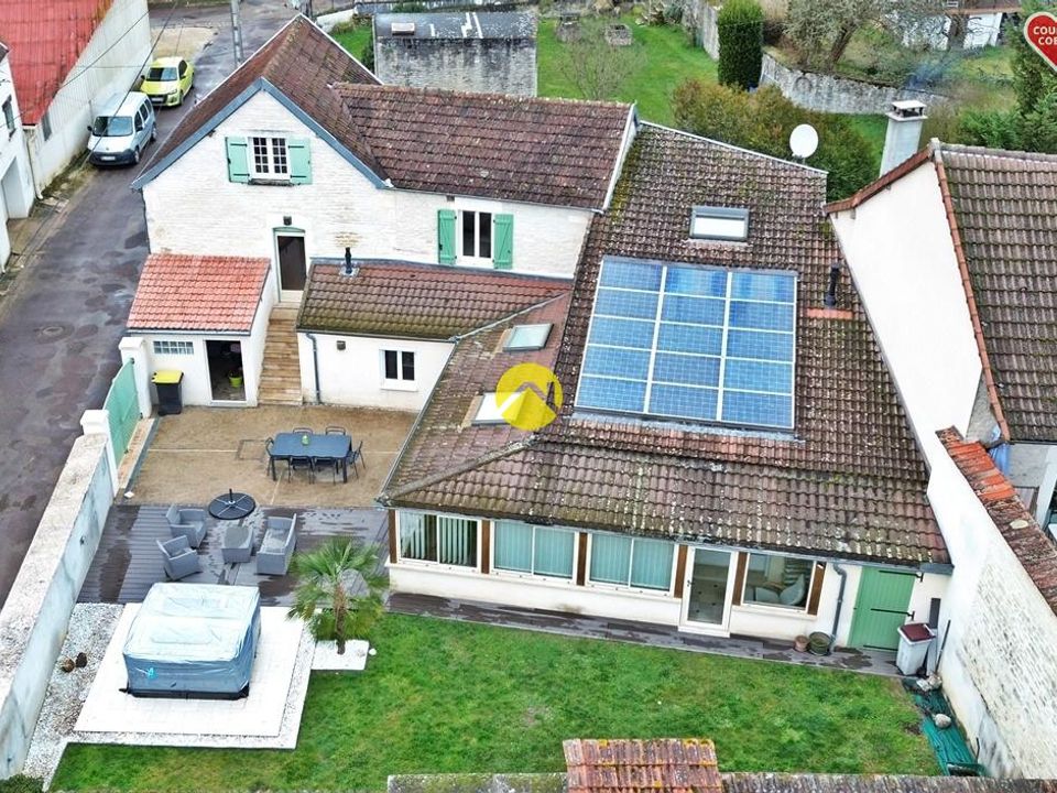 Villa i Tanlay, Yonne - foto 1
