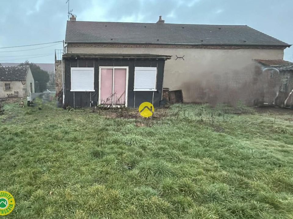 Villa i Bourbon-l'Archambault, Allier - foto 1