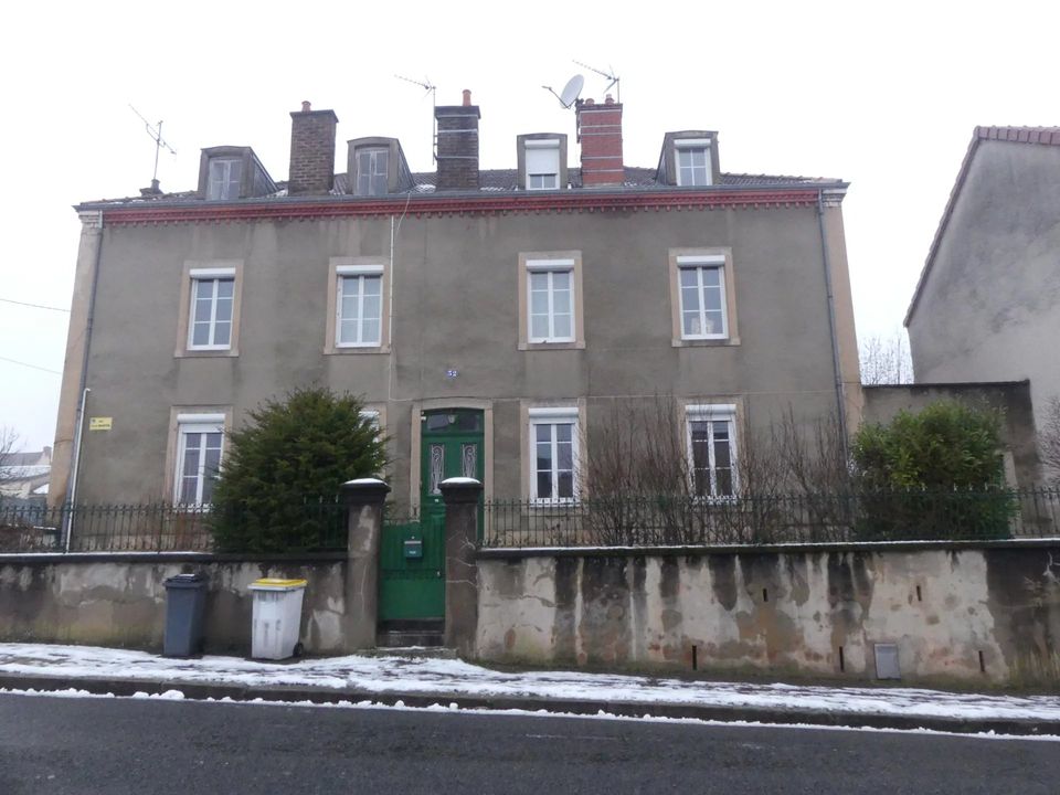 Lejlighed i Le Creusot, Saone-et-Loire - foto 1