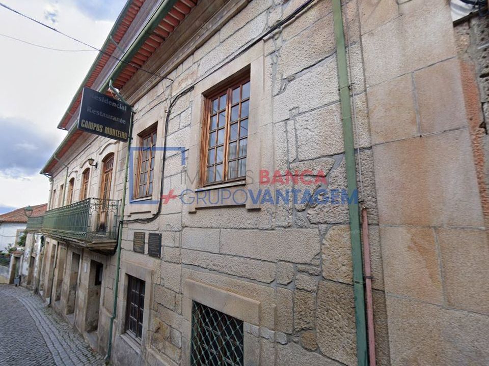Erhvervsejendom i Torre de Moncorvo, Braganca - foto 1