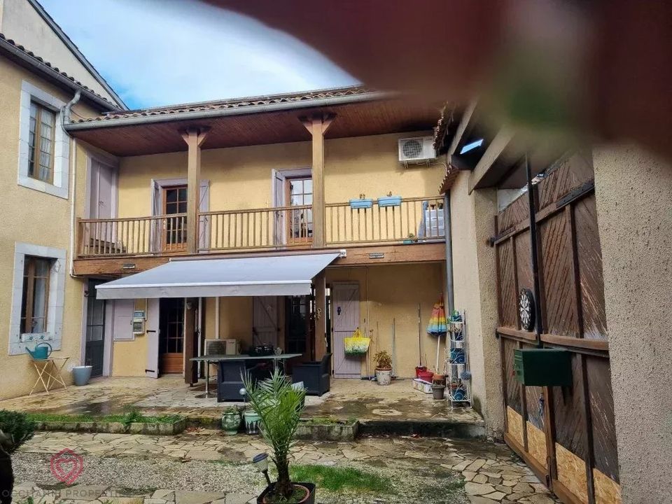 Landsbyhus i Montrejeau, Haute-Garonne - foto 1