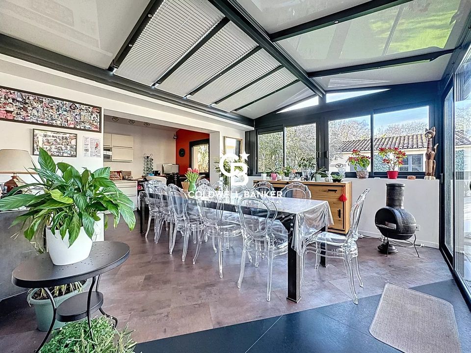Villa i Saintes, Charente-Maritime - foto 1