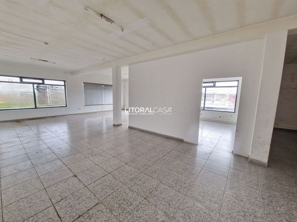 Erhvervsejendom i Aveiro, Aveiro - foto 2