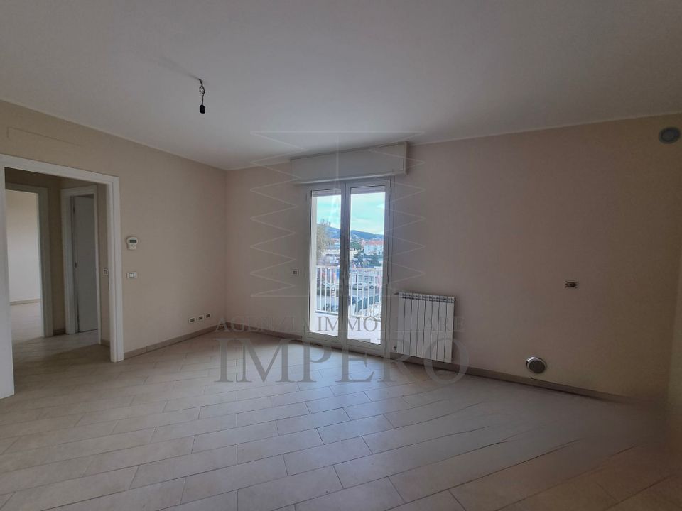 Lejlighed i Ventimiglia, Imperia - foto 1