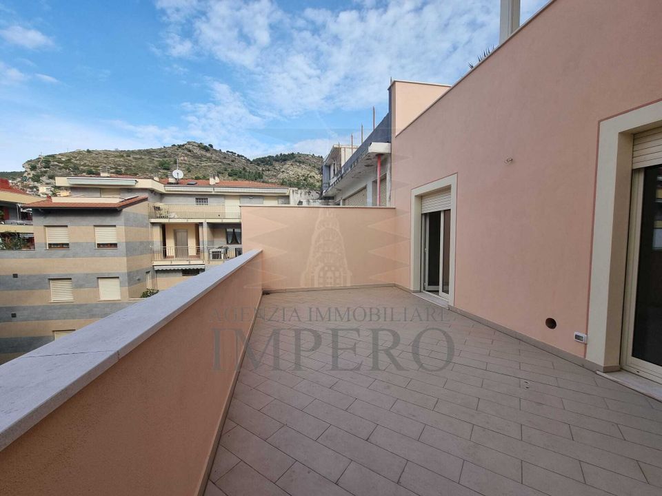 Lejlighed i Ventimiglia, Imperia - foto 2