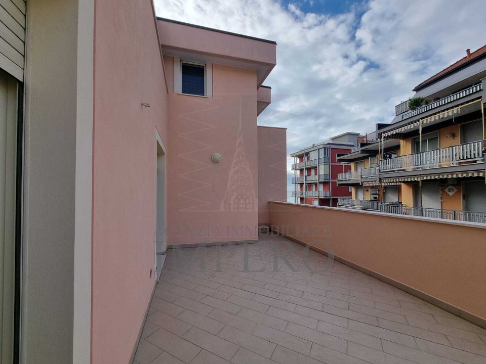 Lejlighed i Ventimiglia, Imperia - foto 3
