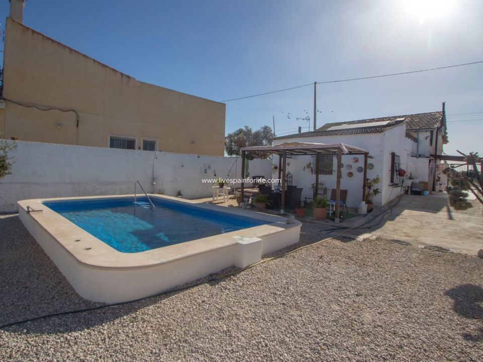 Landejendom i Dolores, Alicante - foto 1