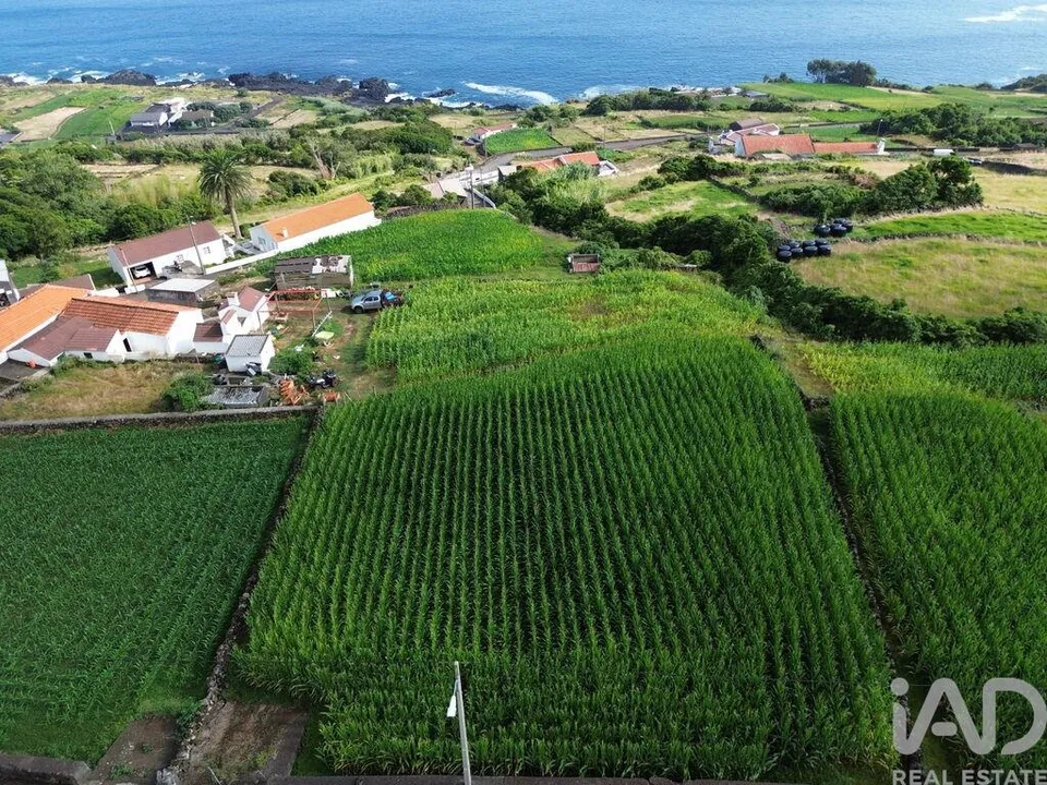 Terreno en Lajes do Pico, Pico - foto 2
