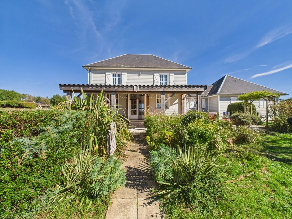 Villa in Abjat-sur-Bandiat, Dordogne - foto 1