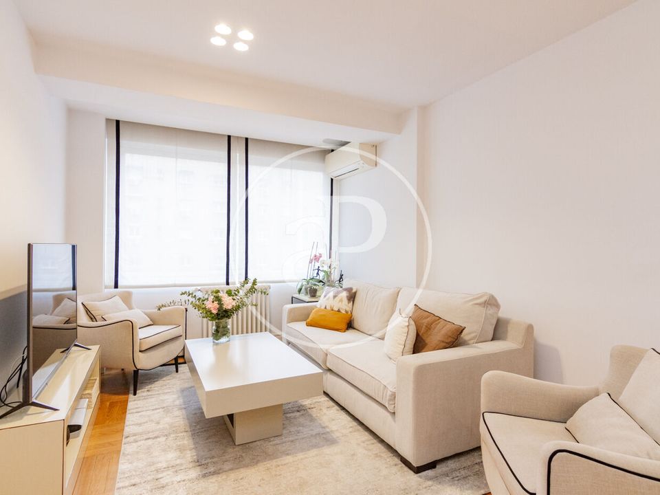Apartment in Madrid, Madrid - photo 1