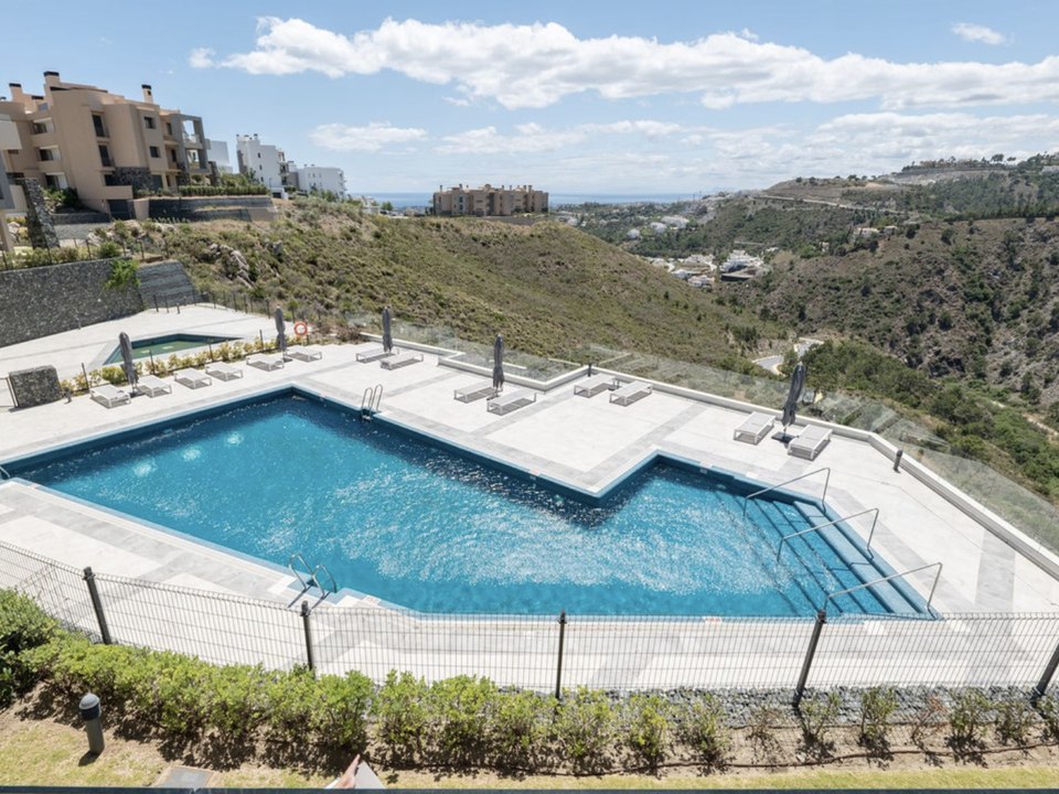 Penthouse i Benahavis, Malaga - foto 1