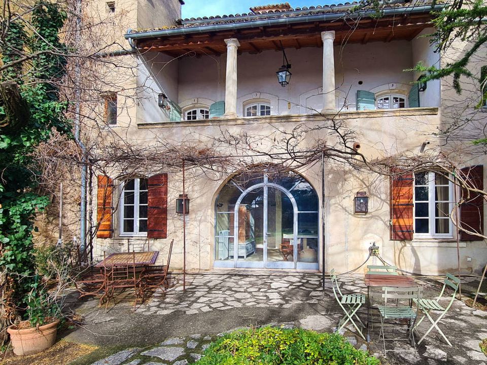 Byhus i Uzes, Gard - foto 1