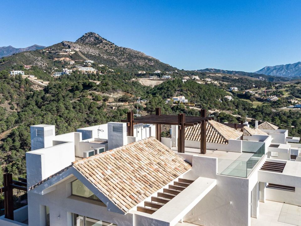 Lejlighed i Benahavis, Malaga - foto 2