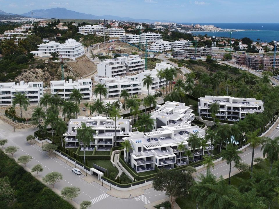 Lejlighed i Estepona, Malaga - foto 2